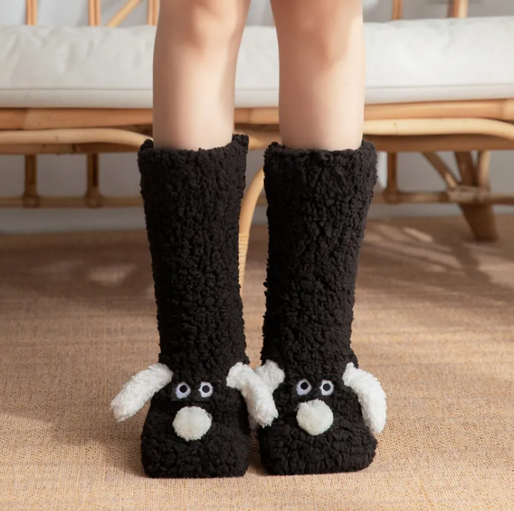 Women's Cozy Plush Dog Socks — Non-Slip, Warm & Adorable Winter Floor Socks